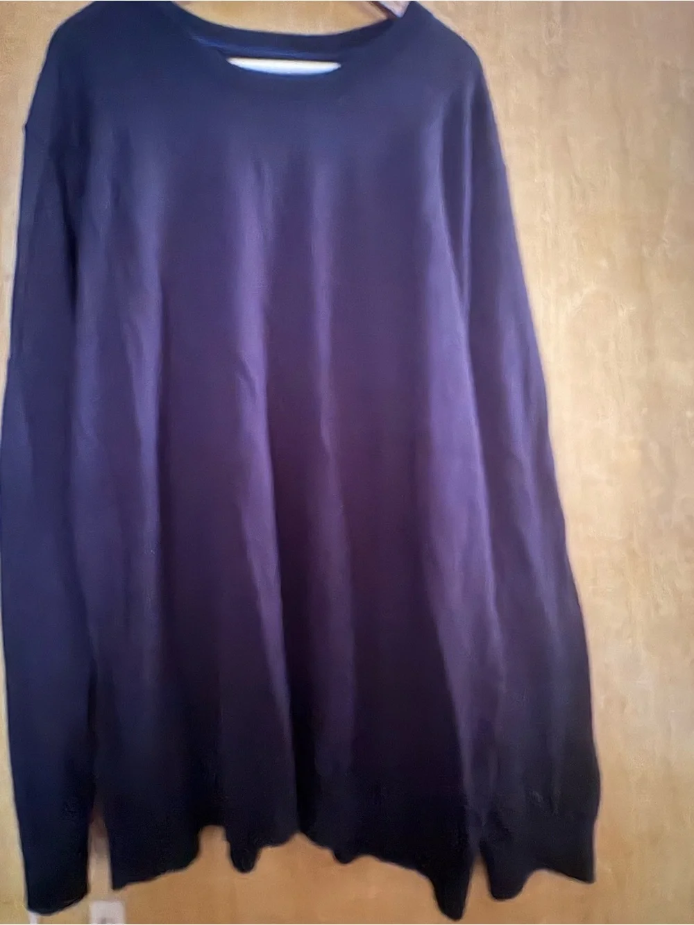 GAP Black Crewneck Sweater